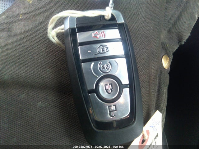 2020 Ford Escape, VIN: 1FMCU9DZ7LUB63316