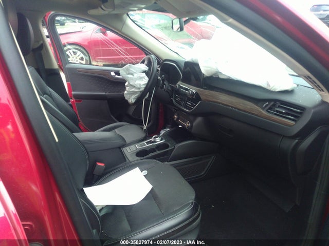 2020 Ford Escape, VIN: 1FMCU9DZ7LUB63316