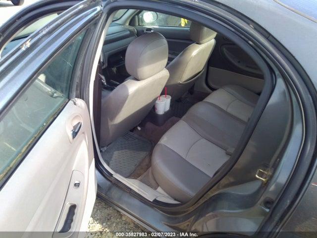 2005 CHRYSLER SEBRING SDN VIN: 1C3EL46X65N548592