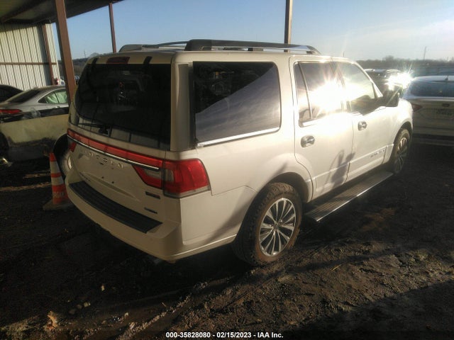 2015 Lincoln Navigator, VIN: 5LMJJ2HT7FEJ11161