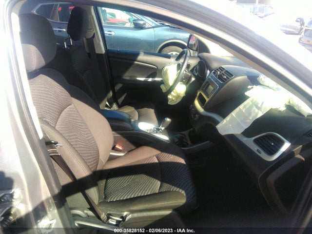 Dodge JOURNEY SE 2019 3C4PDCBG0KT738482 Image 5