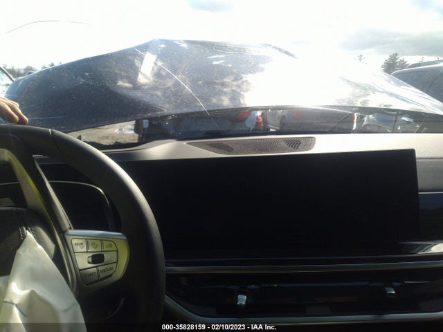 2023 BMW X7, VIN: 5UX23EM03P9P72164