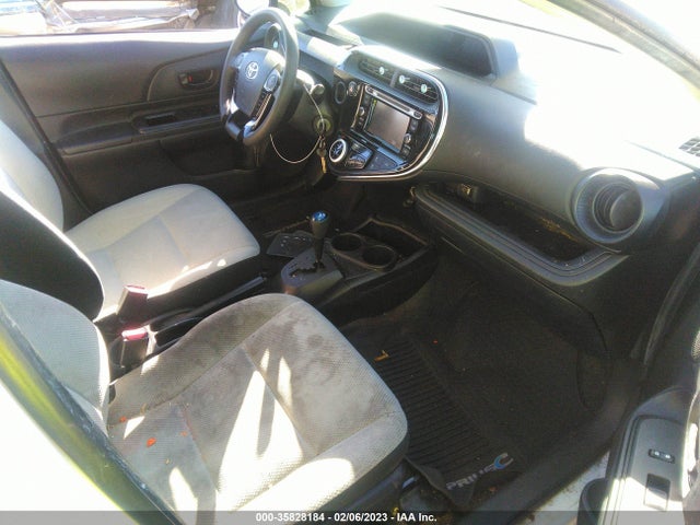 2018 Toyota Prius, VIN: JTDKDTB31J1617912