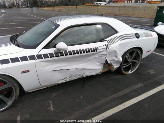 2C3CDZBT0FH910933 Dodge Challenger R/t Plus Shaker