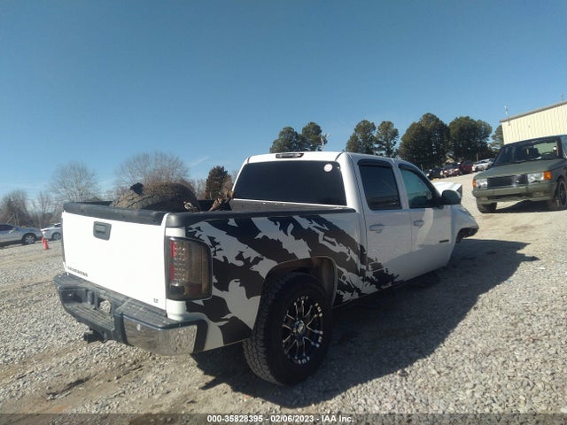 2013 CHEVROLET SILVERADO 1500 LT VIN: 3GCPKSE75DG251981