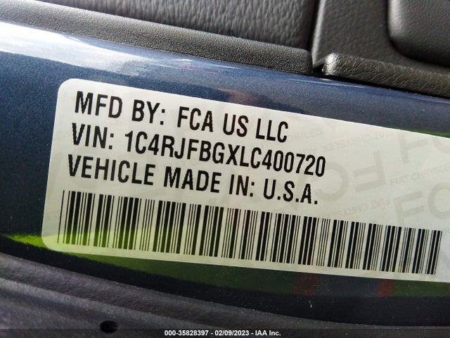 2020 Jeep Grand Cherokee, VIN: 1C4RJFBGXLC400720