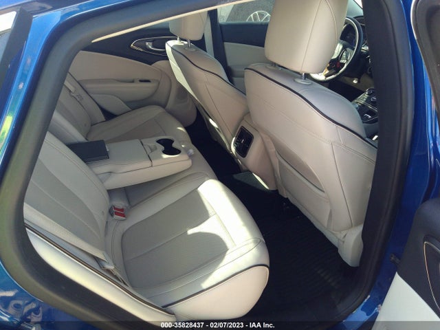 Chrysler 200 C 2015 1C3CCCCG8FN727904 Image 9
