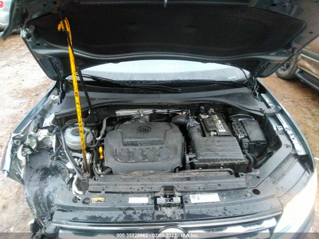 3VV3B7AXXJM018081 Volkswagen Tiguan Sel/se