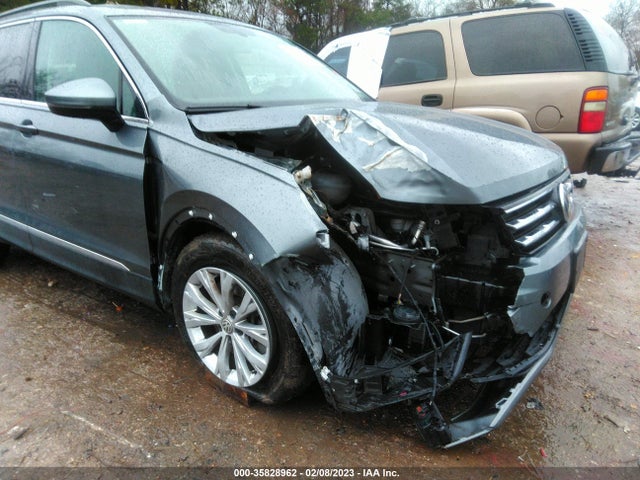 3VV3B7AXXJM018081 Volkswagen Tiguan Sel/se