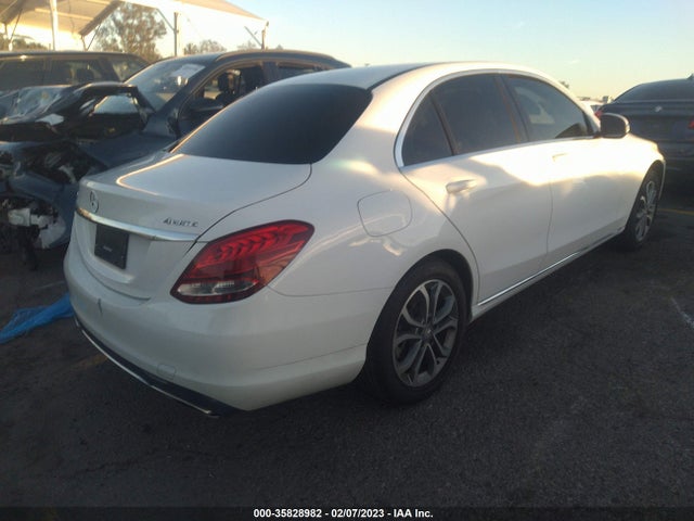 2015 Mercedes-Benz C-Class, VIN: 55SWF4KBXFU010963
