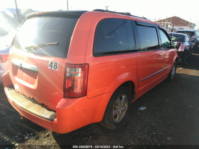 2010 DODGE GRAND CARAVAN SXT VIN: 2D4RN5D15AR135087