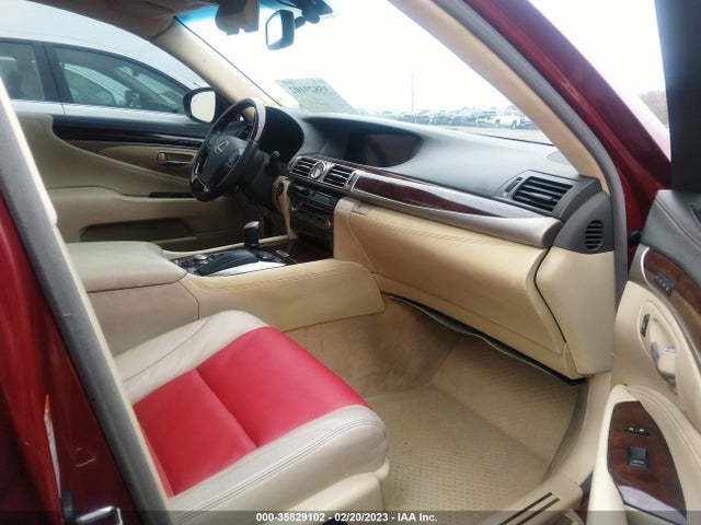 2015 Lexus LS, VIN: JTHBL5EF3F5138166