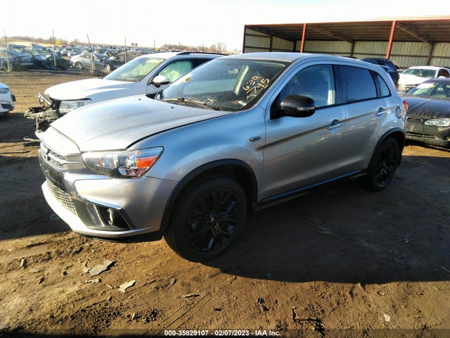 JA4AR3AU2JU008084 Mitsubishi Outlander Sport 2.0