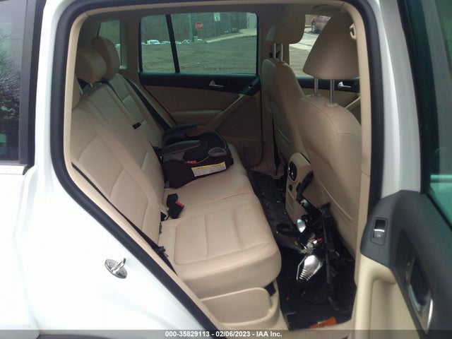 WVGSV7AX6HW503437 Volkswagen Tiguan Wolfsburg Edition