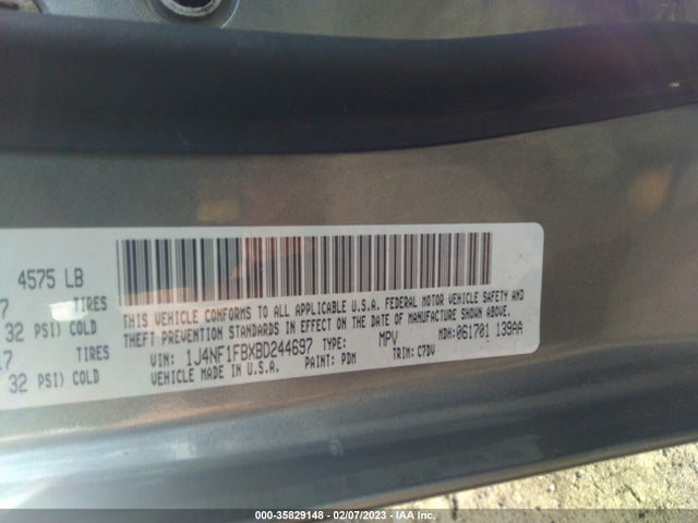 1J4NF1FBXBD244697 Jeep Compass Latitude