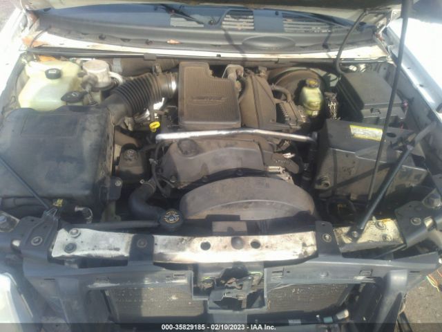 1GKES16S856179668 GMC Envoy Xl Sle