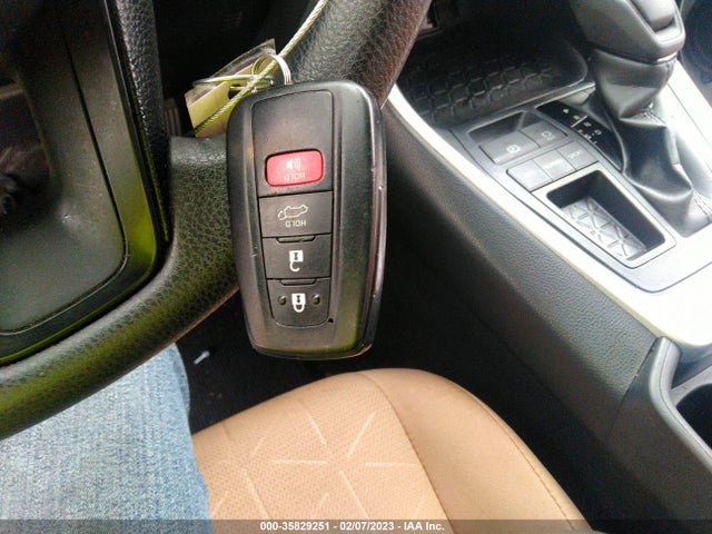 Toyota Rav4 Xle 2019 JTMW1RFV6KD006329 Image 11