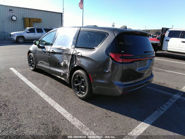 2022 Chrysler Pacifica Hybrid, VIN: 2C4RC1L77NR127385
