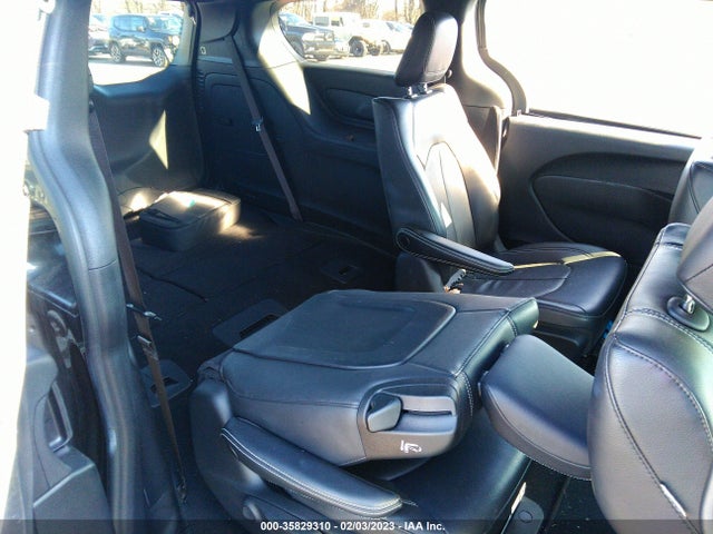 2022 Chrysler Pacifica Hybrid, VIN: 2C4RC1L77NR127385