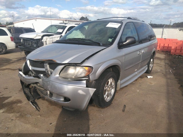 Dodge Grand Caravan Ex 2002 2B4GP74LX2R608444 Image 2