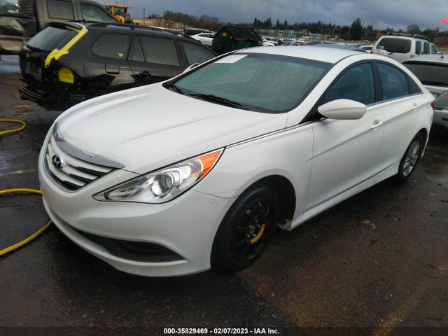 Hyundai SONATA GLS 2014 5NPEB4AC2EH901364 Image 2
