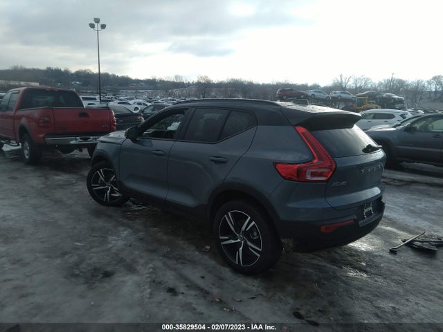 2021 Volvo XC40, VIN: YV4162UM0M2487459