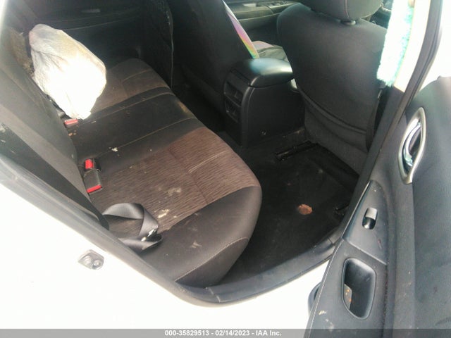 2015 NISSAN SENTRA SV VIN: 3N1AB7APXFY335805