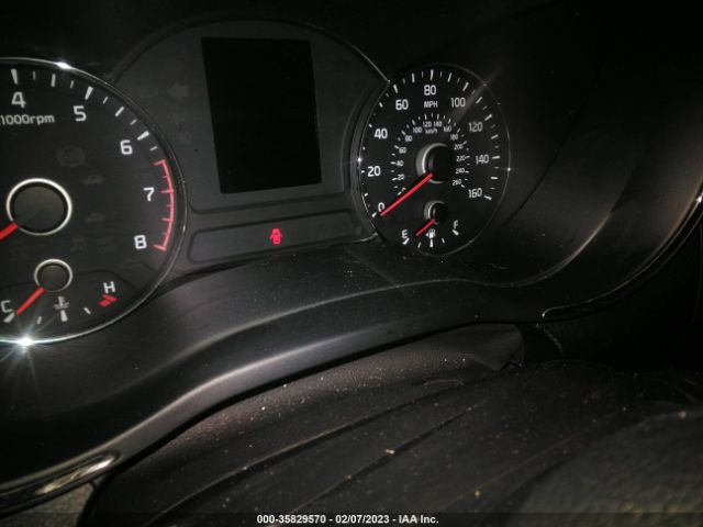 3KPFK4A7XHE054027 KIA FORTE LX