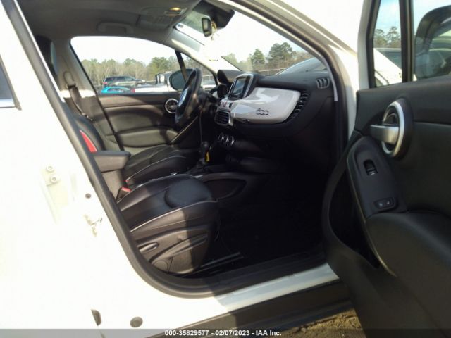 ZFBCFYDT0GP379603 Fiat 500X
