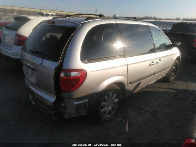 1C4GP45R55B115388 Chrysler Town & Country