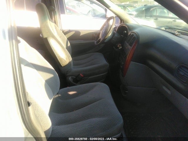 1C4GP45R55B115388 Chrysler Town & Country