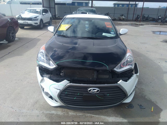 2016 Hyundai Veloster, VIN: KMHTC6AE8GU272991