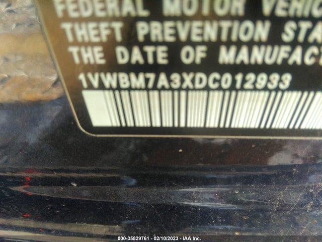 1VWBM7A3XDC012933 Volkswagen Passat Se W/sunroof