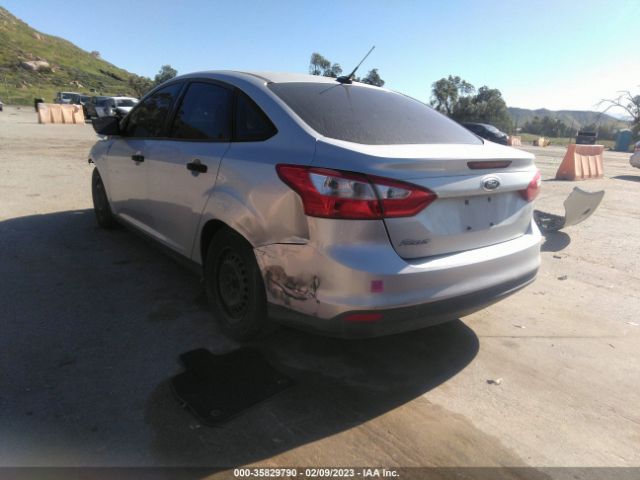 1FADP3E27EL199147 Ford FOCUS S