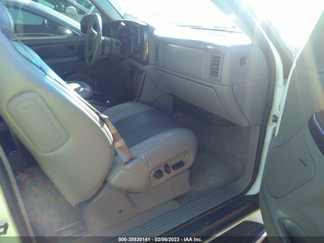 GMC YUKON XL DENALI 2002 1GKFK66U12J320074 Image 7