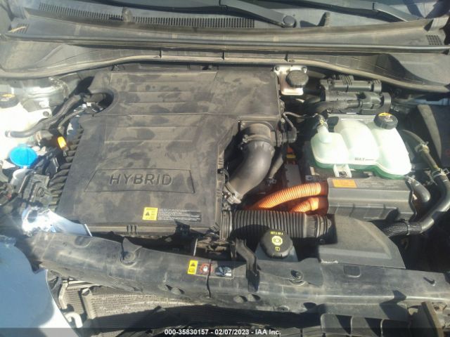 KNDCC3LC6H5065025 KIA NIRO EX