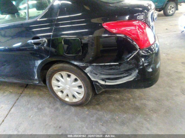 3N1CN7AP3JL800527 Nissan Versa Sedan S