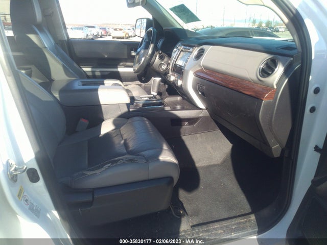 2015 Toyota Tundra, VIN: 5TFHY5F17FX426437