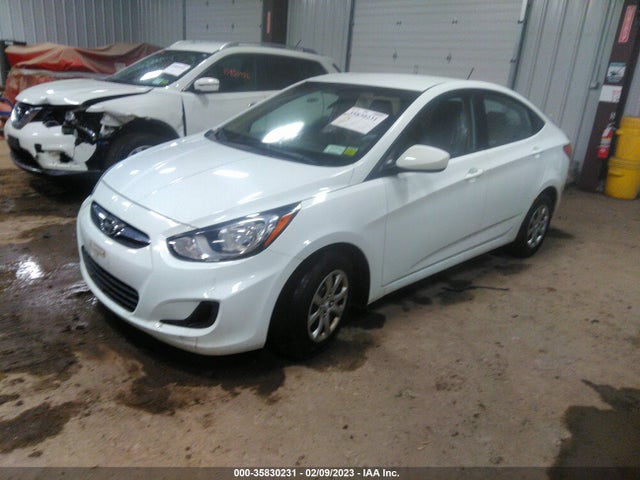 Hyundai ACCENT GLS 2013 KMHCT4AE7DU585871 Image 2