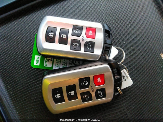 2015 Toyota Sienna, VIN: 5TDYK3DC5FS591421