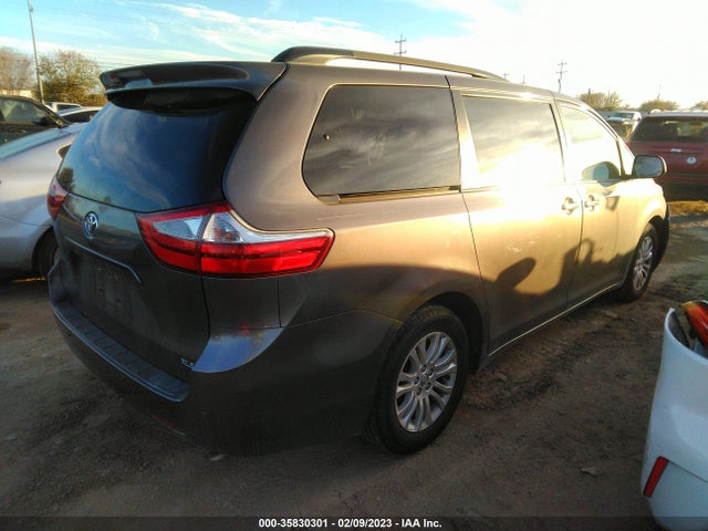 2015 Toyota Sienna, VIN: 5TDYK3DC5FS591421