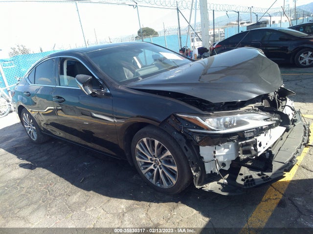 2022 Lexus ES, VIN: 58ACA1C11NU016894