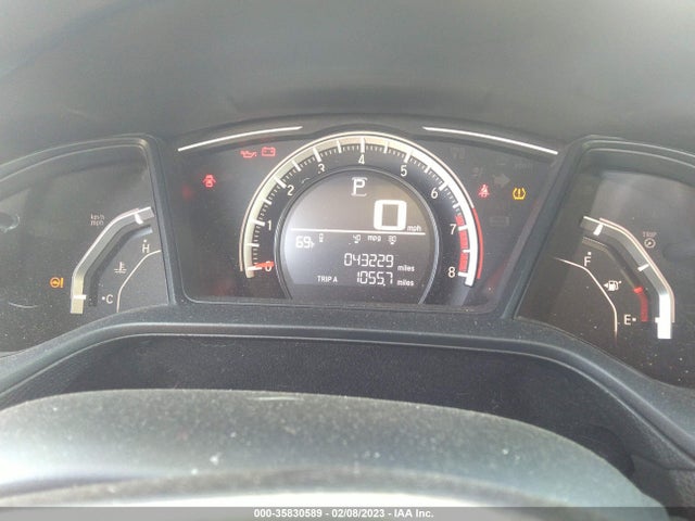 Honda Civic Sedan Lx 2018 2HGFC2F5XJH509592 Image 9
