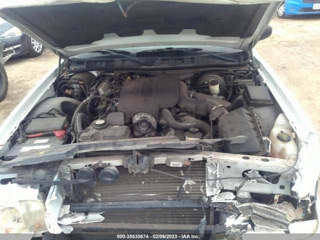 2004 FORD CROWN VICTORIA STANDARD VIN: 2FAFP73W04X159970