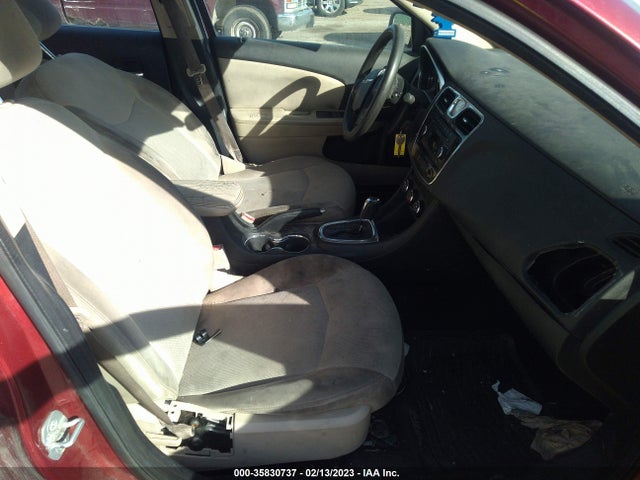 1C3CCBAB5DN568659 Chrysler 200 LX