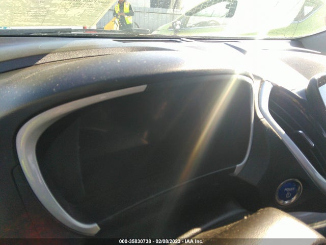 2017 Chevrolet Volt, VIN: 1G1RC6S57HU106565