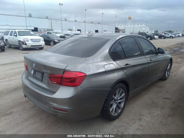 BMW 3 Series 320i 2016 WBA8E1G56GNU12364 Image 4