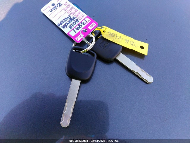 2012 HONDA ACCORD SDN EX-L VIN: 1HGCP2F85CA151188