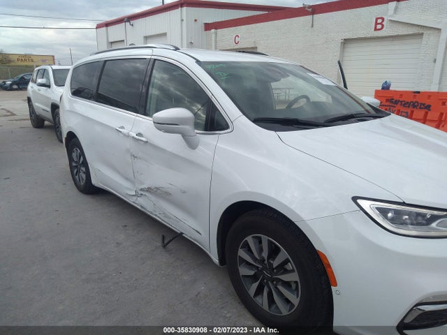 2021 Chrysler Pacifica Hybrid, VIN: 2C4RC1L79MR605756