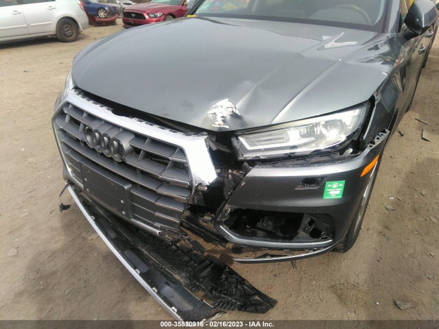 WA1ANAFY4J2017196 Audi Q5 Premium/tech Premium
